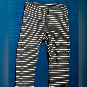 Athleta full length XS Black Striped Leggings